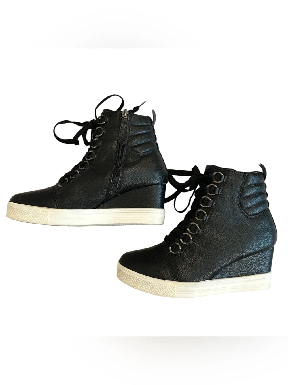 Catherine Malandrino ‘Lorna’ Black Lace Up Wedge Sneaker Boots | Size 7